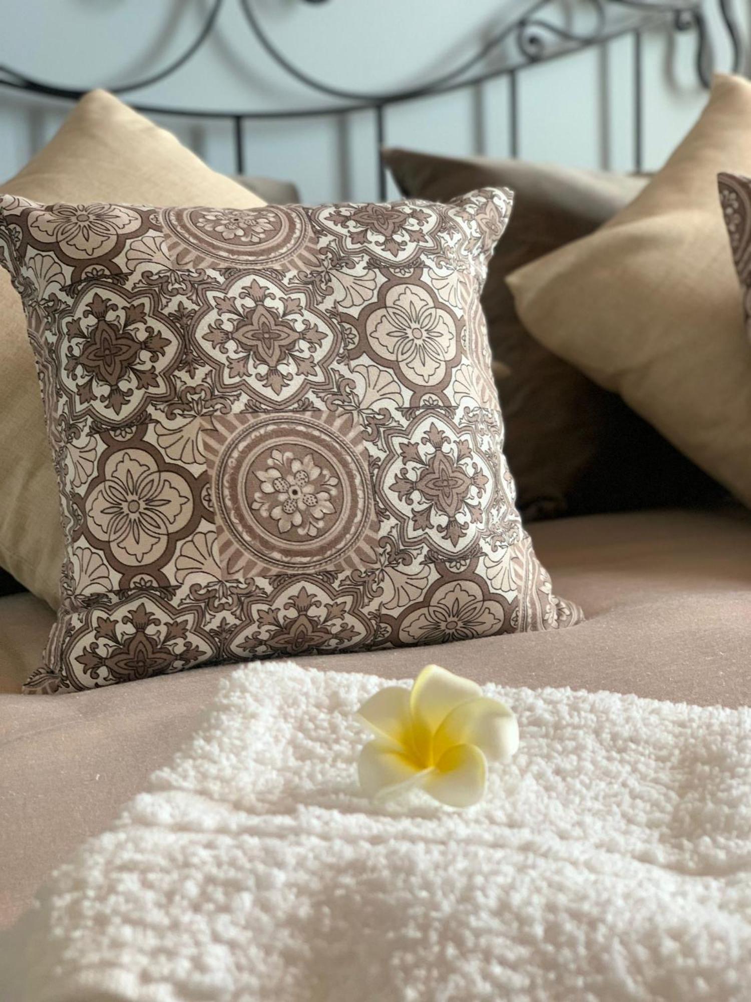 La Pomelia B&B Sofia Трапитело Екстериор снимка