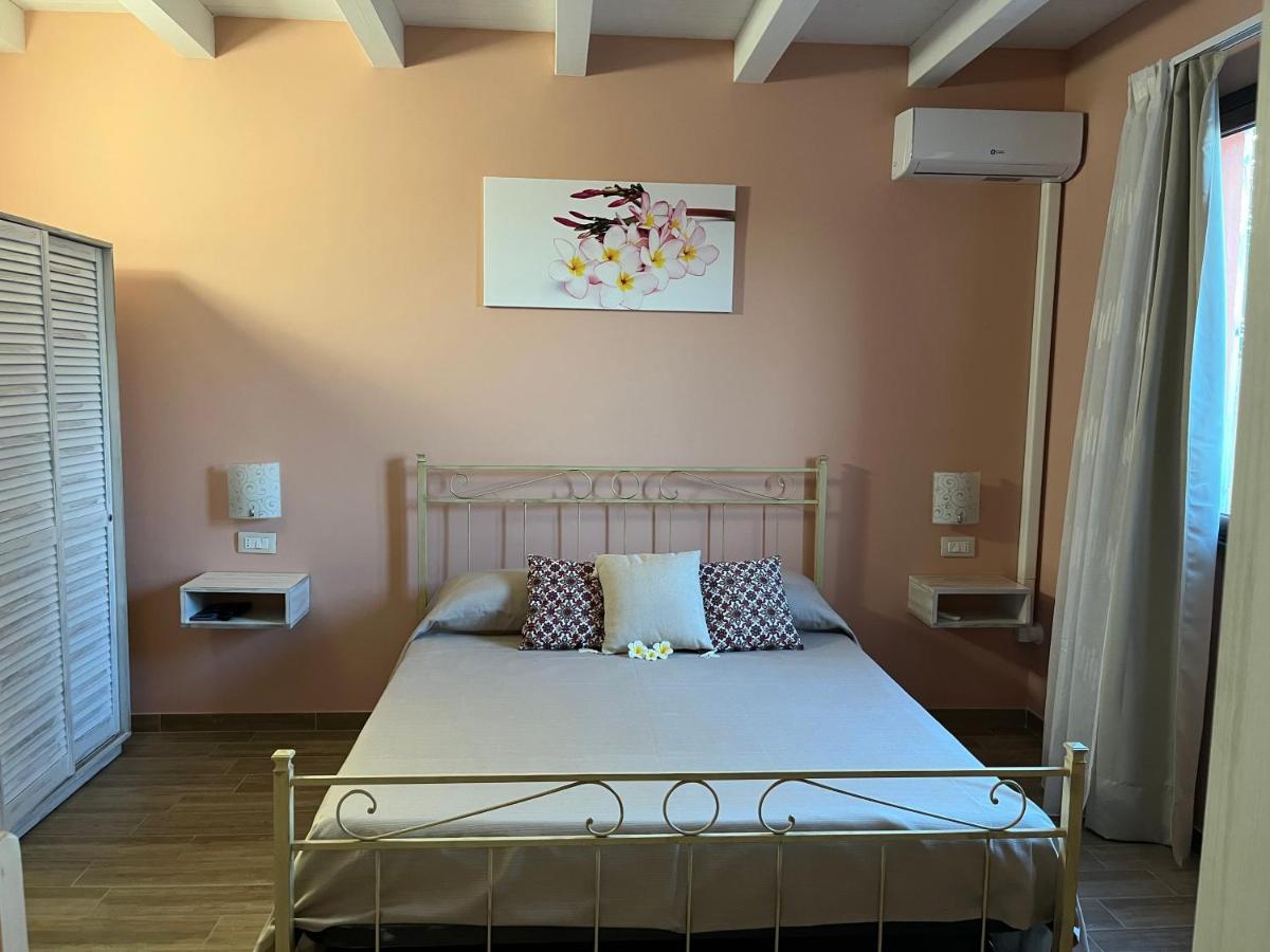 La Pomelia B&B Sofia Трапитело Екстериор снимка